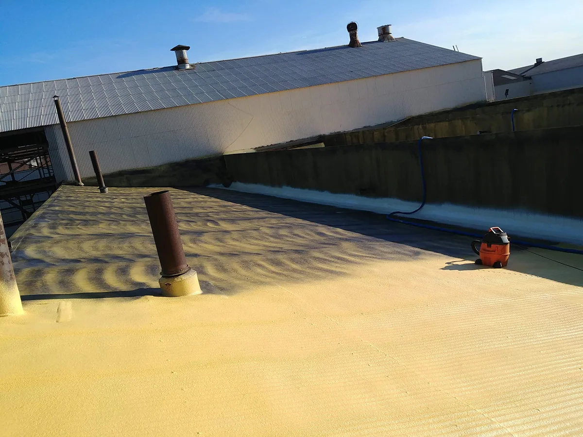 Spray Polyurethane Foam Roofing in Fullerton, CA
