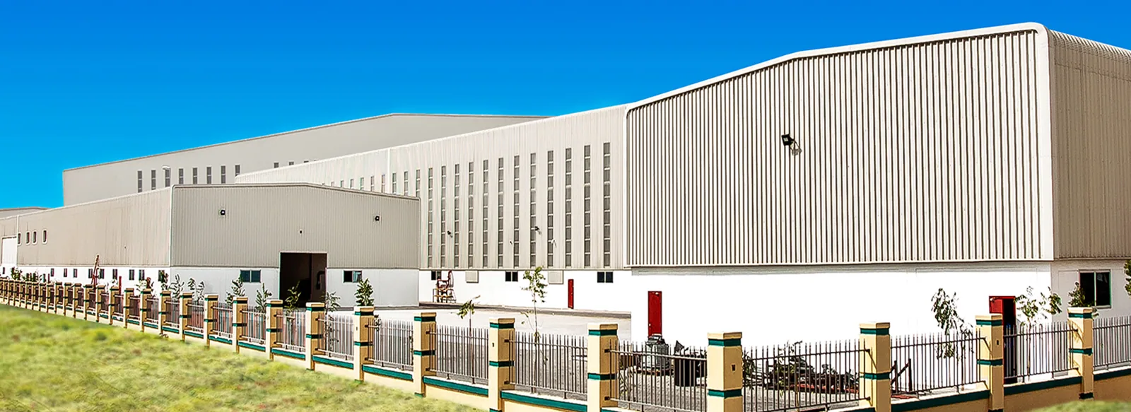 Standing Seam Metal Roofing in Fullerton, CA